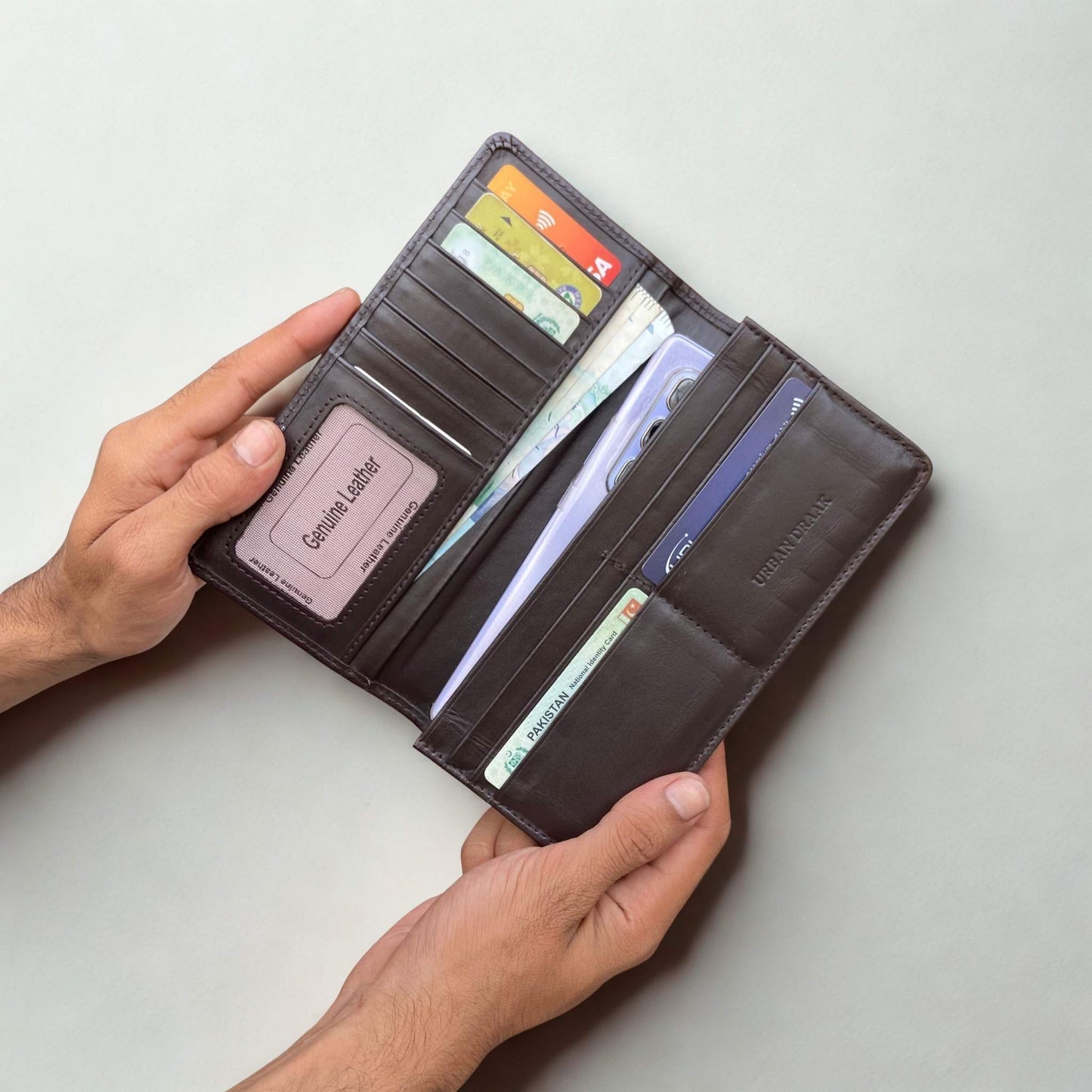 Urban Draak™ Long Leather Mobile Wallet – Multi-Card & Cash Organizer