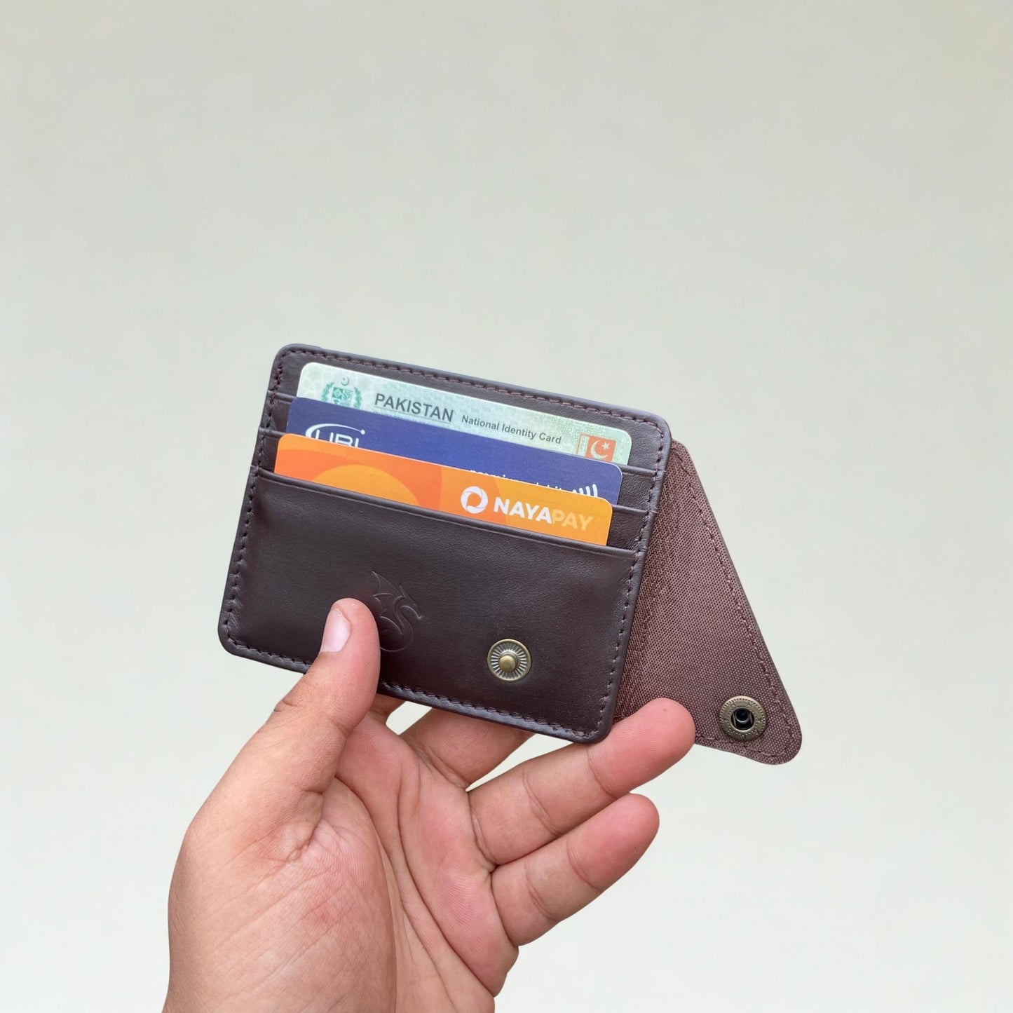 Urban Draak™ Slim Leather Card Holder – Compact Design with Snap Button Closure